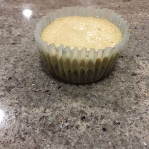 Gluten-Free Cheesecake Cupcakes