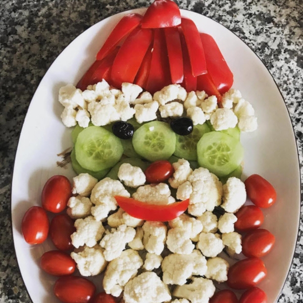 Fun Santa Vegetable Tray