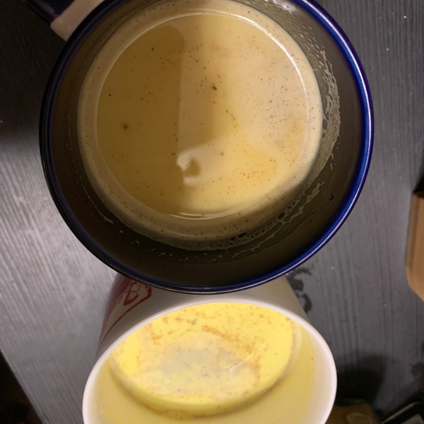 Haldi Ka Doodh (Hot Turmeric Milk)