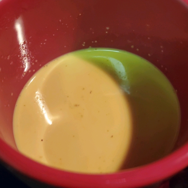 Haldi Ka Doodh (Hot Turmeric Milk)