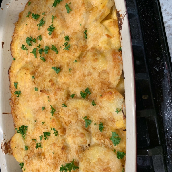Parmesan-Crusted Au Gratin Potatoes and Onion