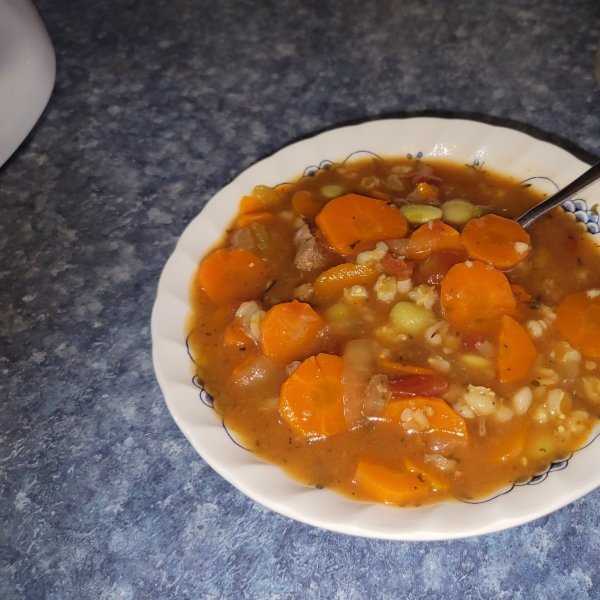 Slow Cooker Beef Barley Soup