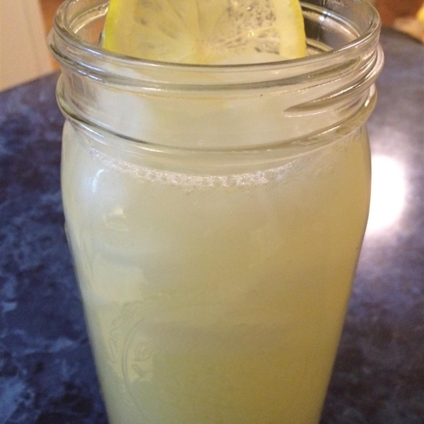 Southern-Style Vanilla Lemonade