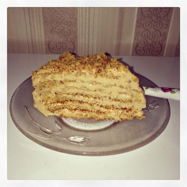 Latvian Honey Cake