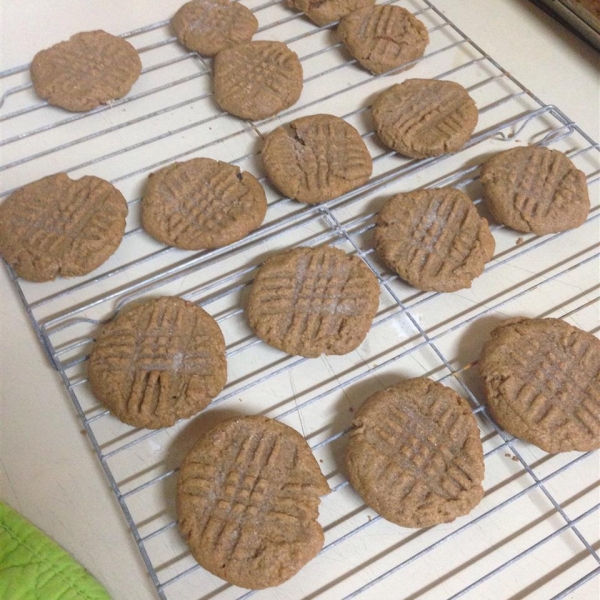 Really Basic Peanut Butter Cookies