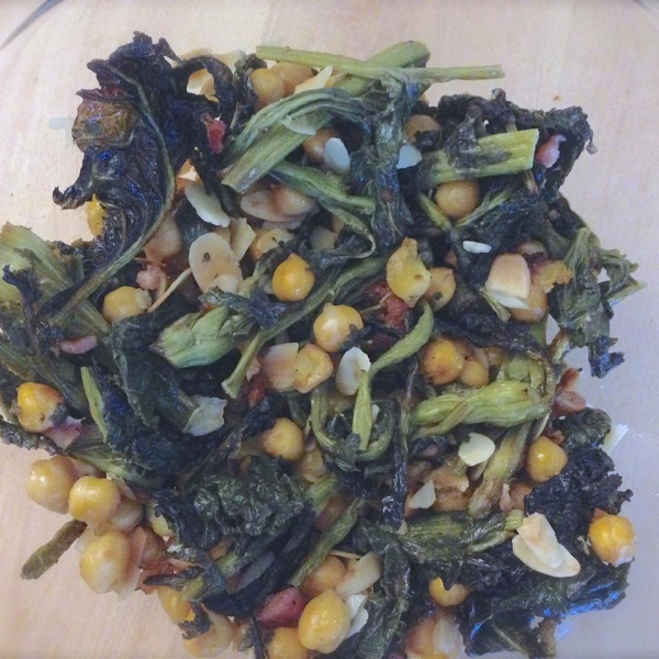 Roasted Kale and Chickpea Salad