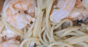 Lemony Garlic Shrimp with Pasta