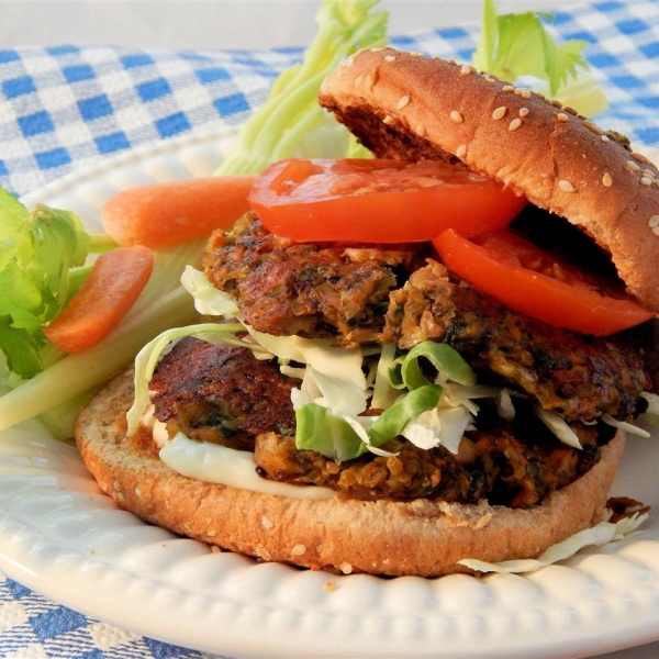 Veggie Quinoa Burgers