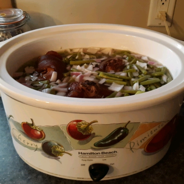 Slow Cooker Green Beans, Ham and Potatoes