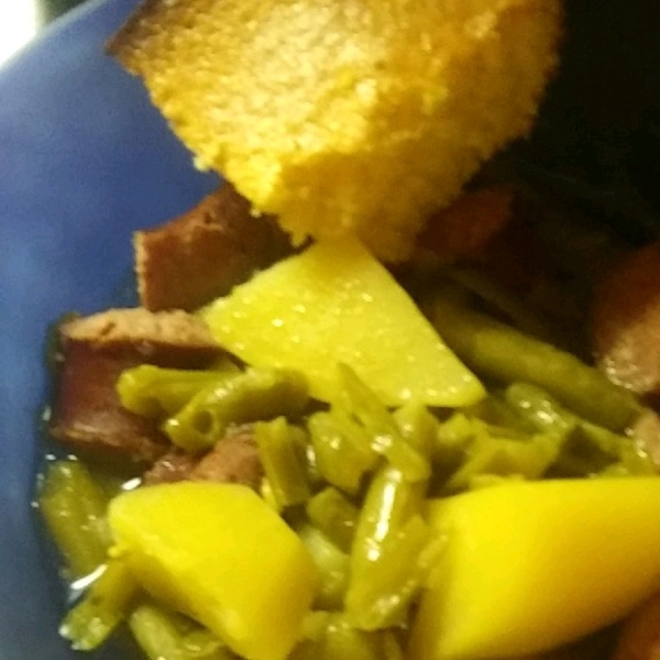 Slow Cooker Green Beans, Ham and Potatoes