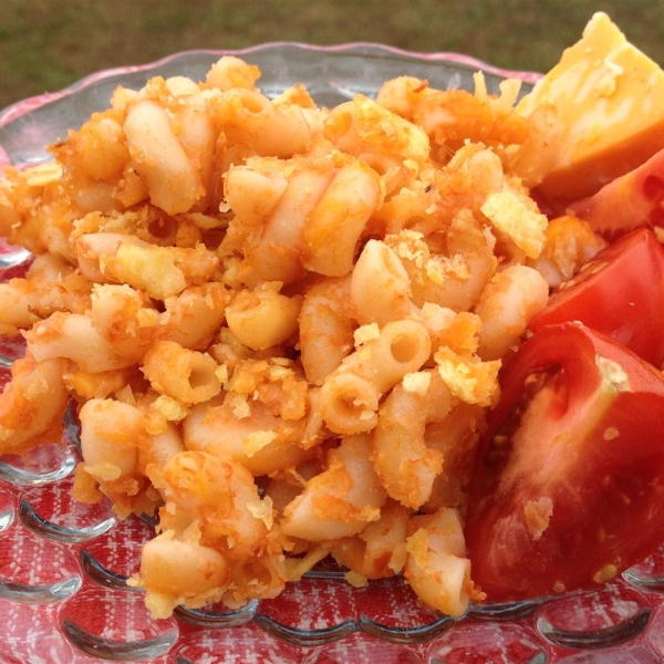 Baked Macaroni and Cheese with Tomato