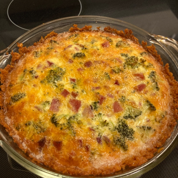 Mom's Killer Tater Tot Quiche