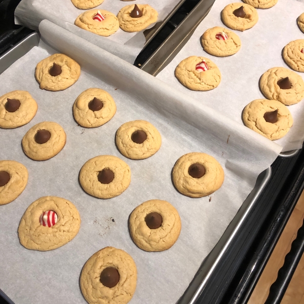 Chocolate Peanut Butter Blossoms