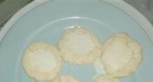 Soft Lemon Cookies with Glaze