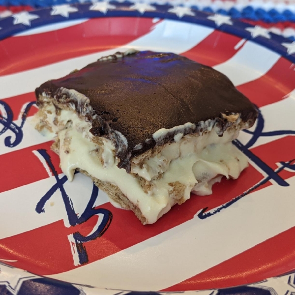 Chocolate Éclair Dessert