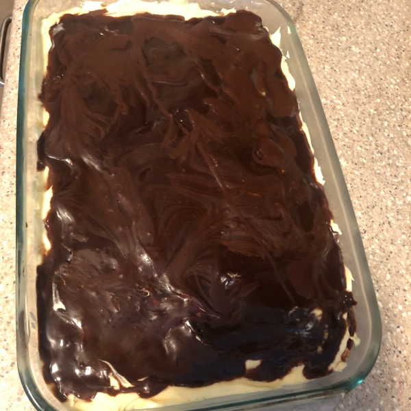 Chocolate Éclair Dessert