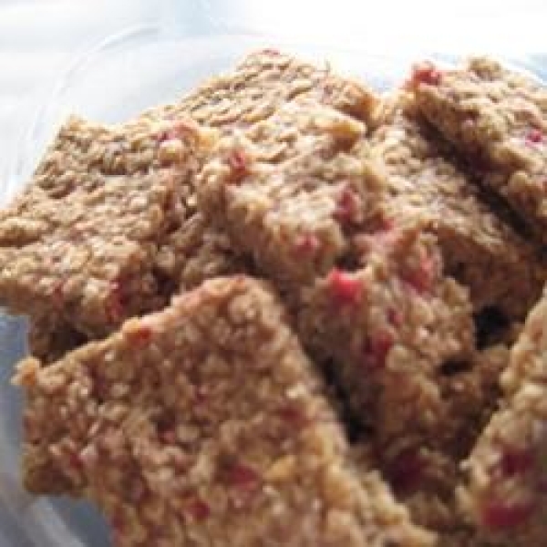 Chewy Strawberry Oatmeal Cookie Crumble