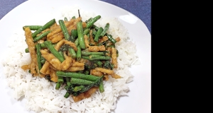 Sweet and Spicy Tempeh with Long Beans