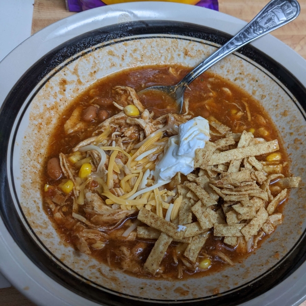 Chicken Enchilada Slow Cooker Soup