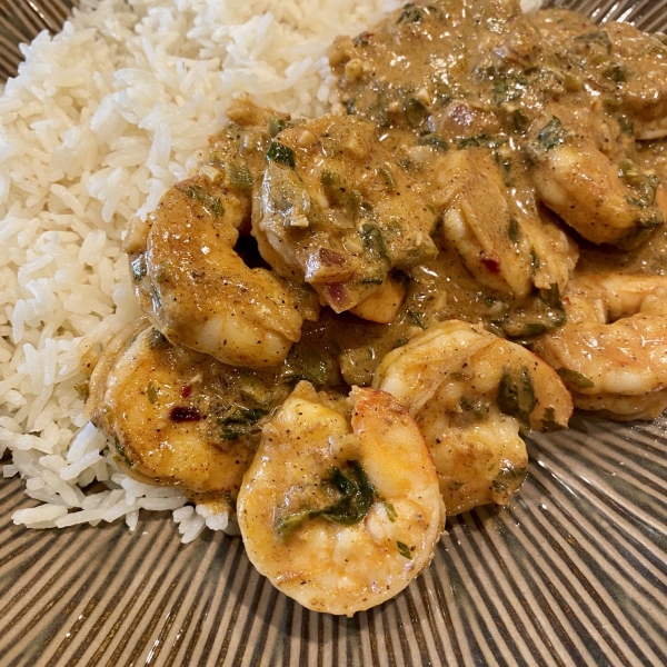 Indian Stir-Fried Shrimp in Cream Sauce (Bhagari Jhinga)