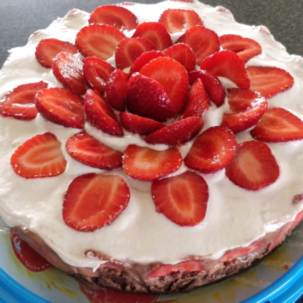 Strawberry Chocolate Mousse Cake