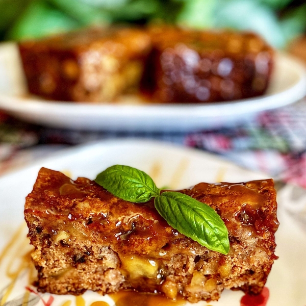 Caramel Apple Loaf Cake