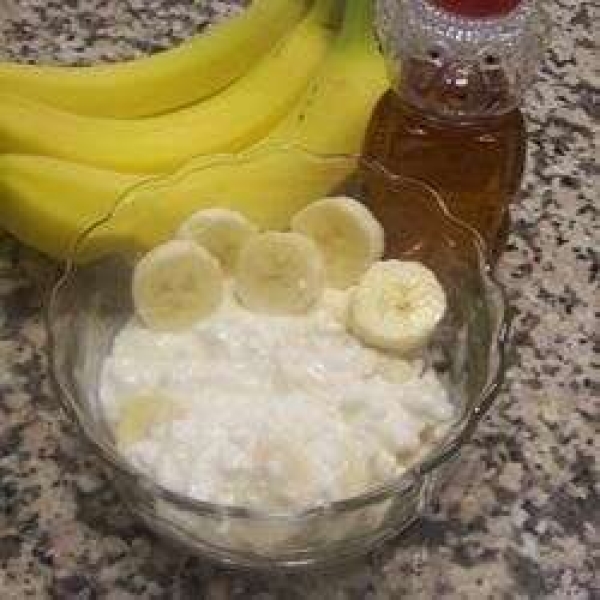 Sweet Cottage Cheese and Bananas