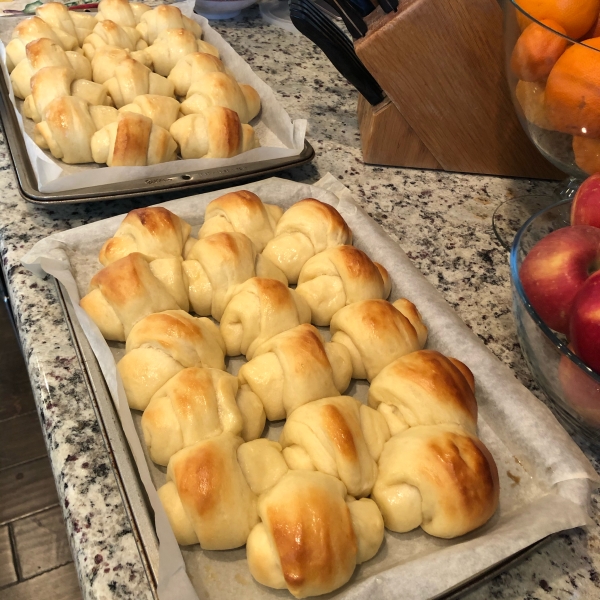 Colleen's Potato Crescent Rolls
