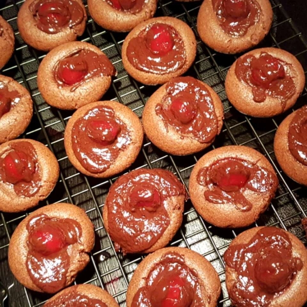 Chocolate Covered Cherry Cookies