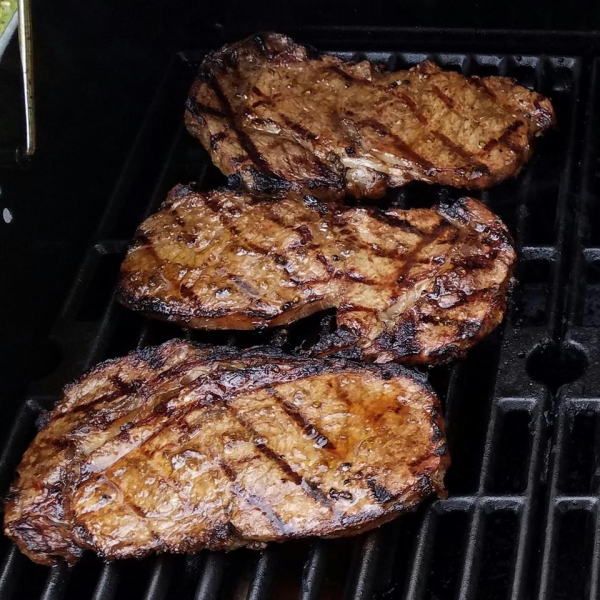 Garlic Pepper Steak