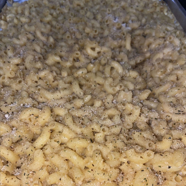 Sheet Pan Mac and Cheese