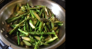 Quick Asparagus Stir-Fry