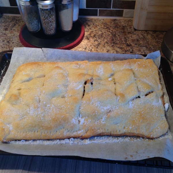 Cheater's Apple Strudel