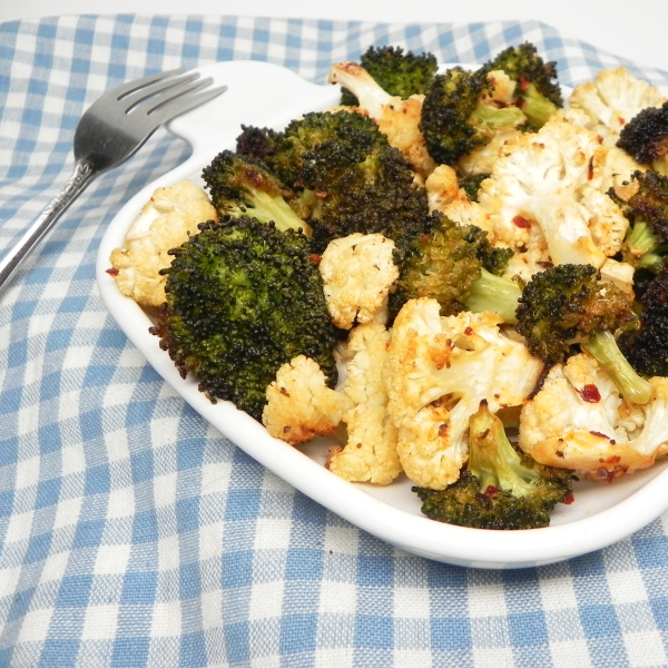 Lemon-Pepper Roasted Broccoli and Cauliflower