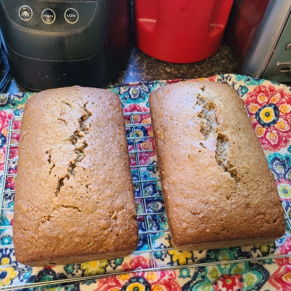 Applesauce Zucchini Bread