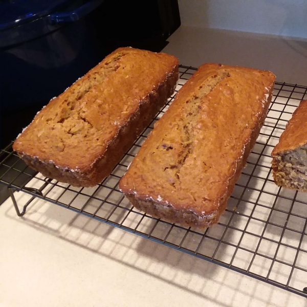 Applesauce Zucchini Bread