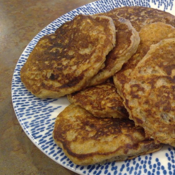 Overnight Raisin Oatmeal Pancakes