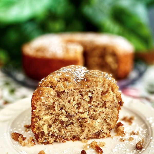 Southern Praline Pecan Cake