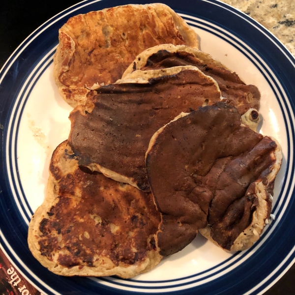 Banana-Oat Cottage Cheese Pancakes