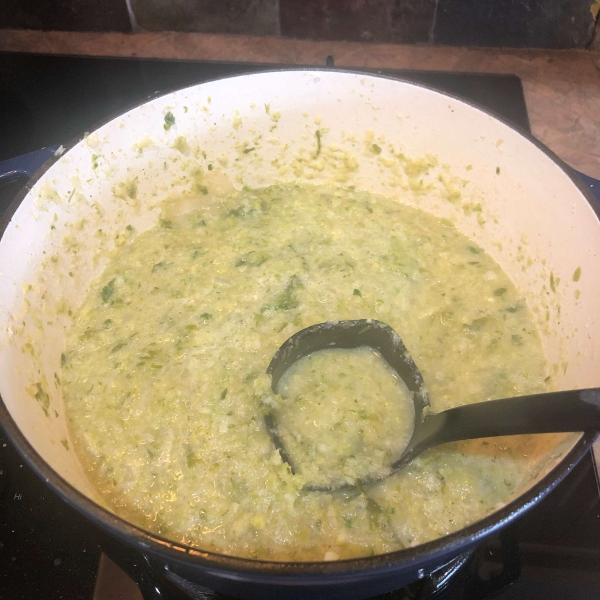 Brussels Sprouts Soup with Caramelized Onions