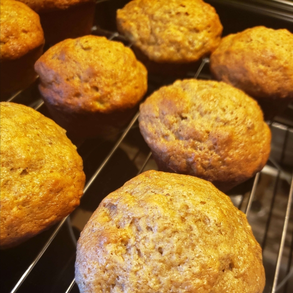 Savory Sausage, Cheese and Oat Muffins