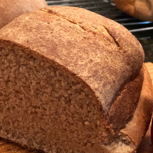 Dark and Sweet Rye Bread