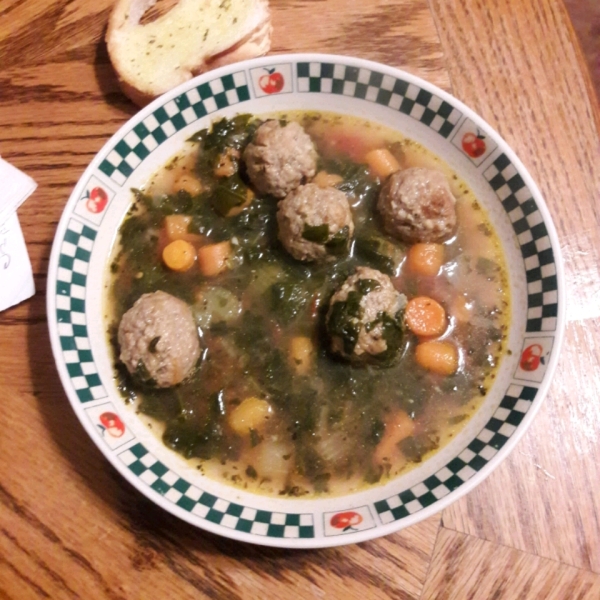 Italian Spinach Soup with Meatballs
