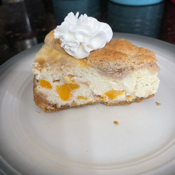 Peach Cobbler Cheesecake