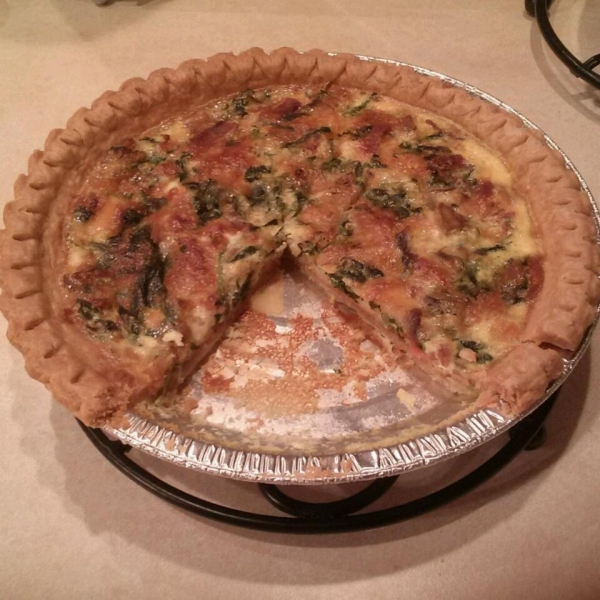 Cindy's Tuna, Spinach, and Bacon Quiche
