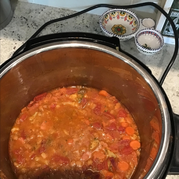 Instant Pot® Navy Bean and Ham Soup