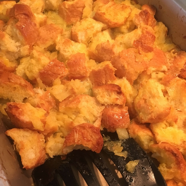 Mom's Pineapple Bread Pudding