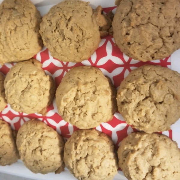 Almond-y Peanut Butter Oatmeal Cookies