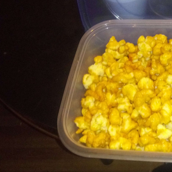 Puffed Caramel Corn