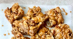 Salted Caramel Pear Pie Bars